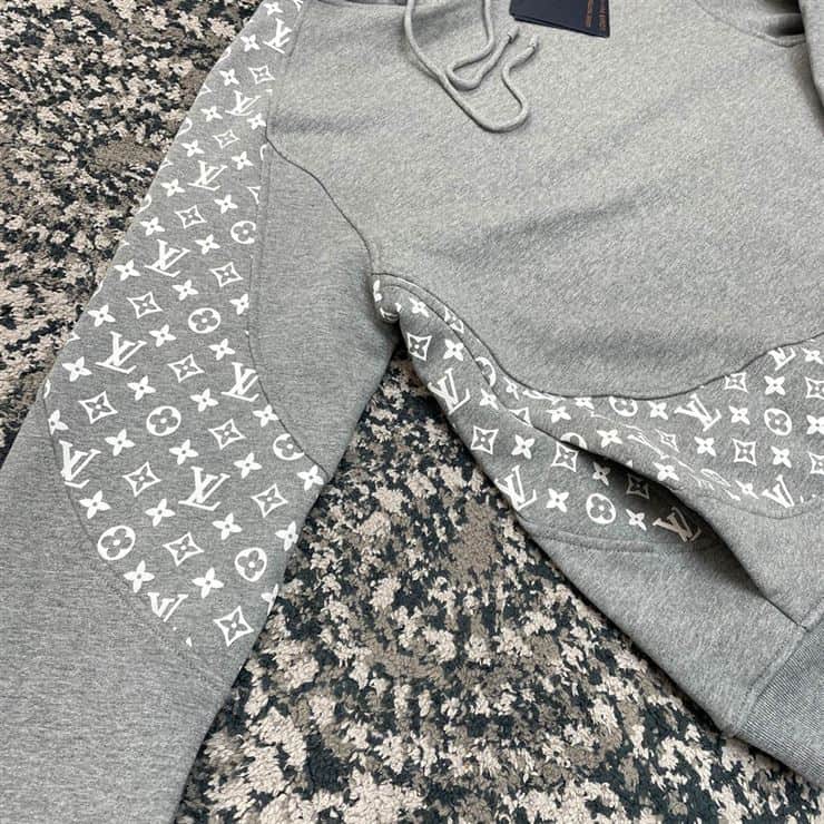 LOUIS VUITTON MONOGRAM CIRCLE CUT HOODIE – LVH036