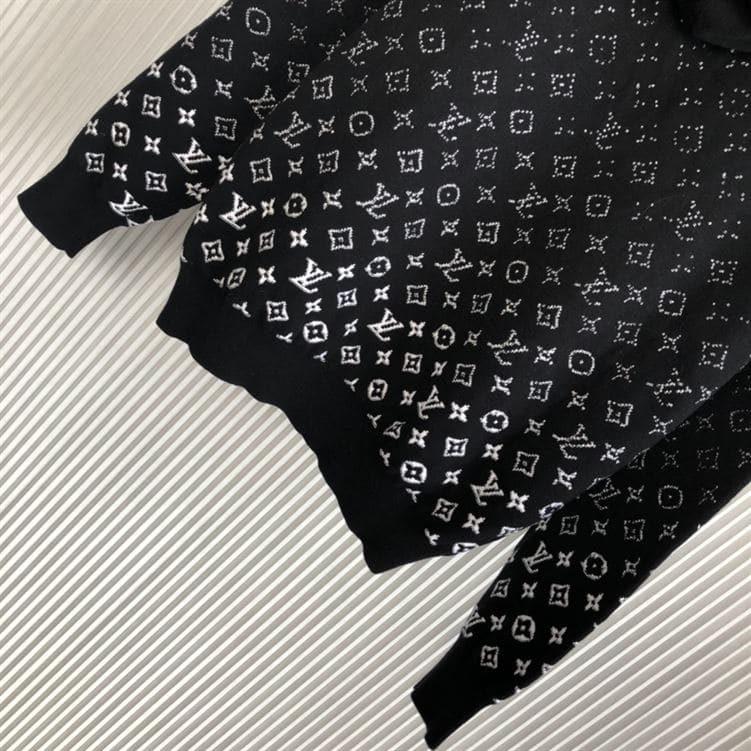 LOUIS VUITTON MONOGRAM GRADIENT HOODIE – LVH018
