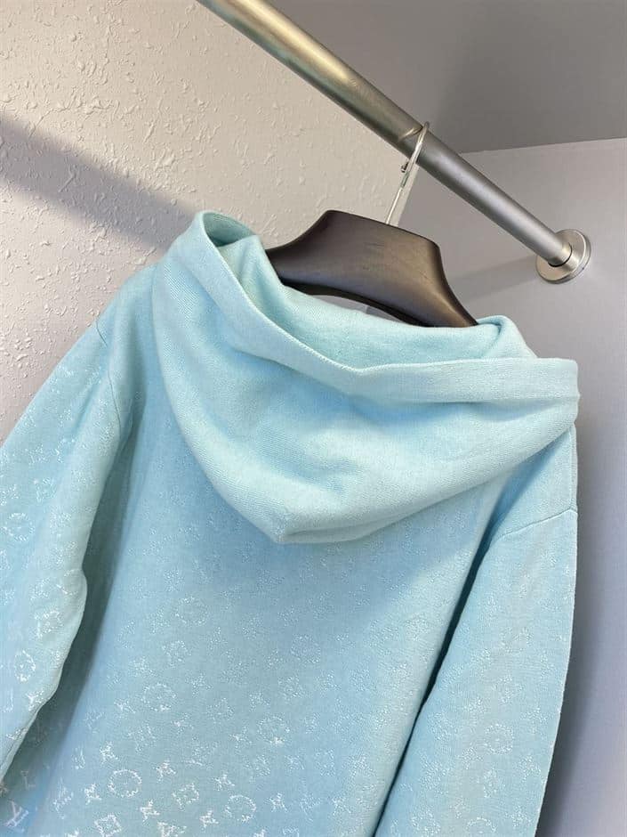 LOUIS VUITTON MONOGRAM GRADIENT HOODIE – LVH040