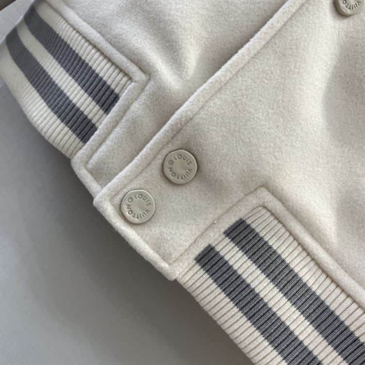 LOUIS VUITTON MULTI PATCHES MIXED LEATHER VARSITY BLOUSON – LVC014