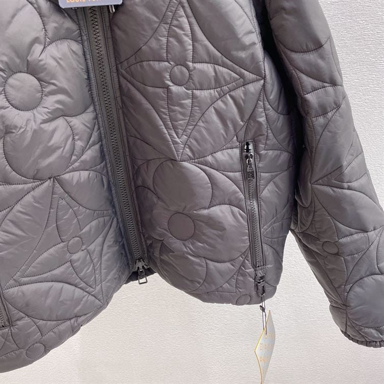 LOUIS VUITTON REVERSIBLE MONOGRAM PUFFER JACKET – LVC016