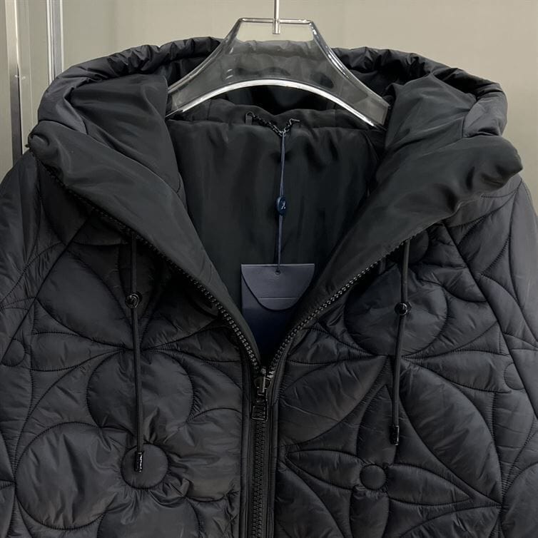 LOUIS VUITTON REVERSIBLE MONOGRAM PUFFER JACKET – LVC028