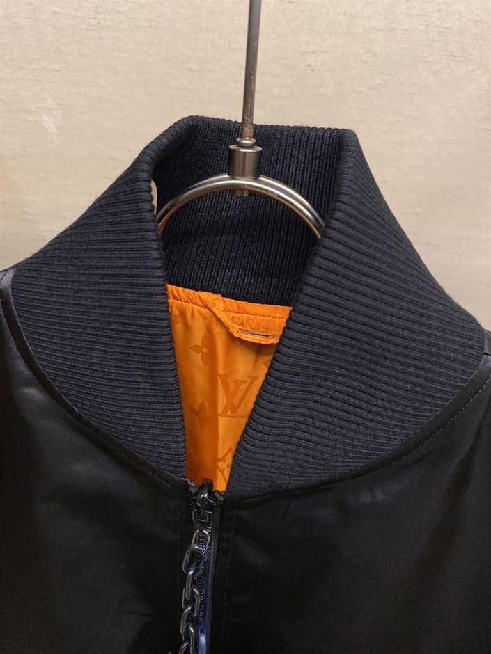 LOUIS VUITTON REVERSIBLE SUMMER BOMBER JACKET – LVC026
