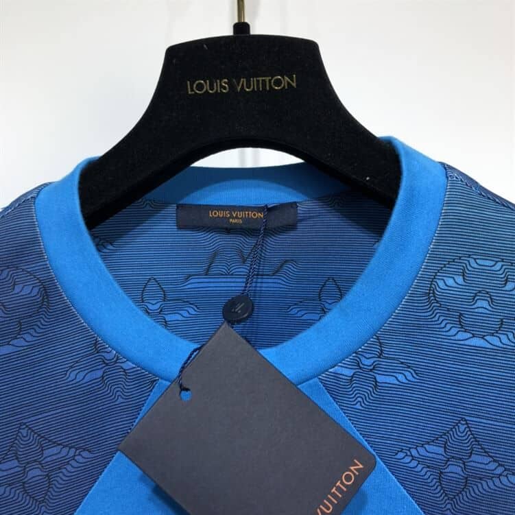 LOUIS VUITTON T-SHIRT – LVTS006