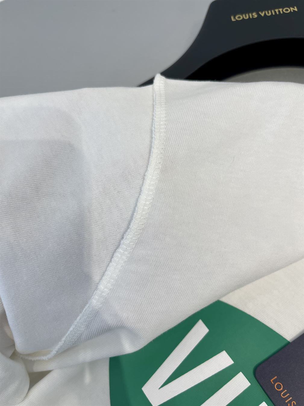 LOUIS VUITTON T-SHIRT – LVTS016