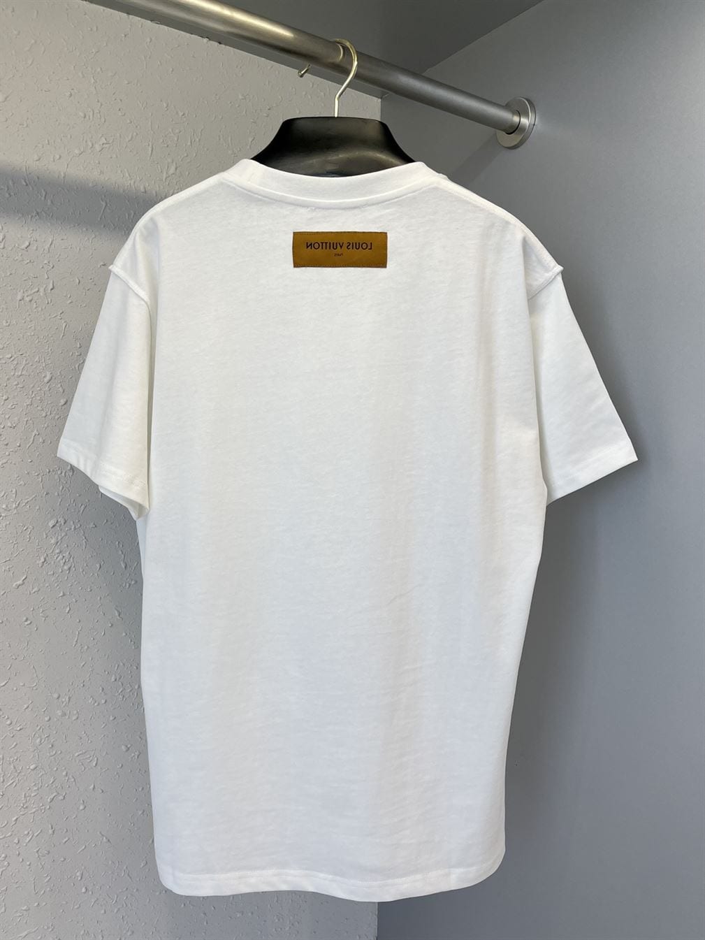 LOUIS VUITTON T-SHIRT – LVTS016