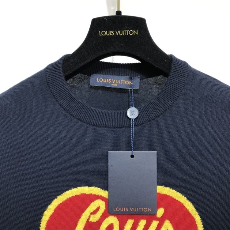 LOUIS VUITTON X NIGO INTARSIA JACQUARD HEART CREWNECK – LVTS049