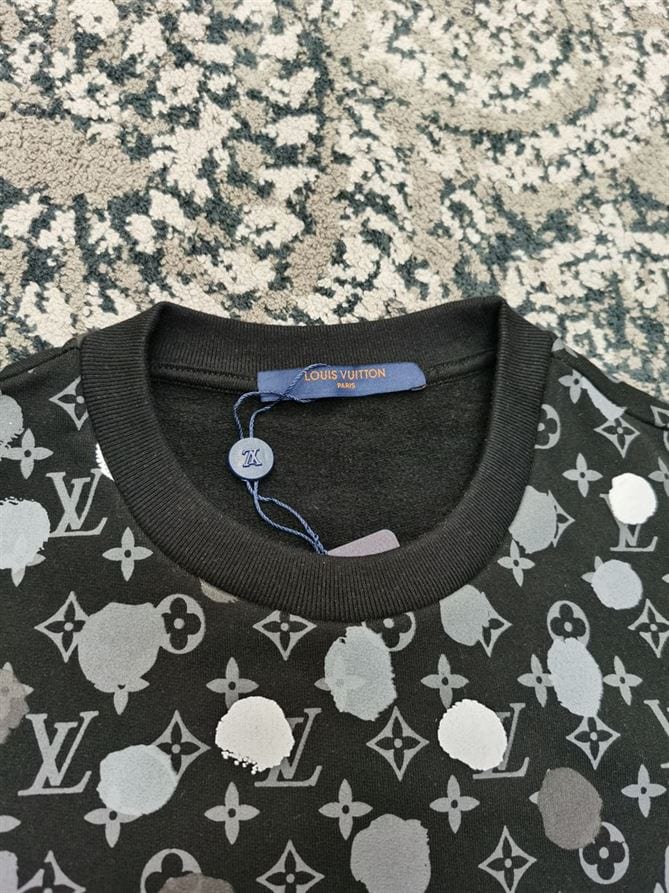 LOUIS VUITTON X YK PAINTED DOTS PRINTED CREWNECK – LVH030
