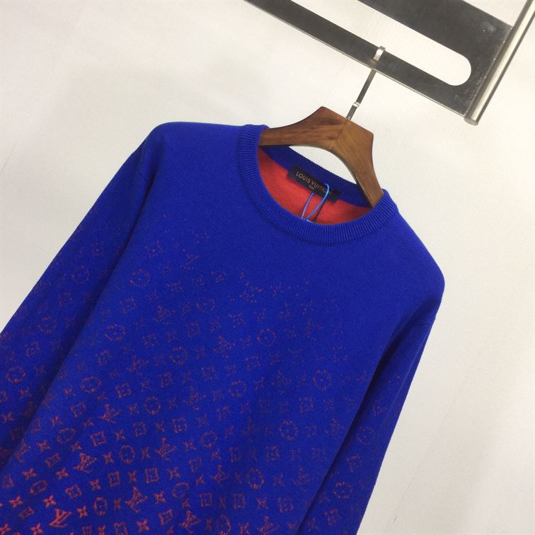 LVSE MONOGRAM DEGRADÉ CREWNECK – LVH008