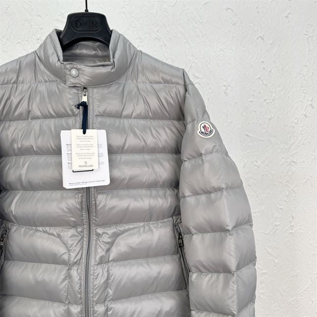 MONCLER ACORUS QUILTED DOWN JACKET IN GREY – MC058