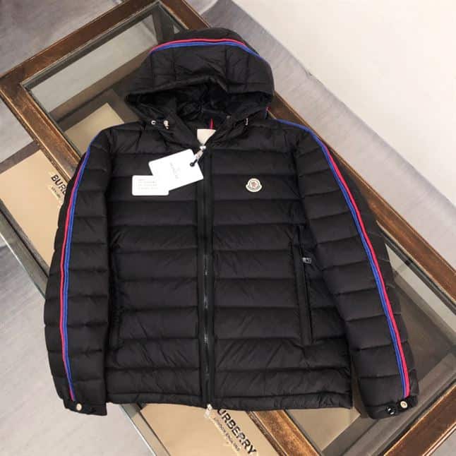 MONCLER AGOUT QUILTED SHELL JACKET – MC069