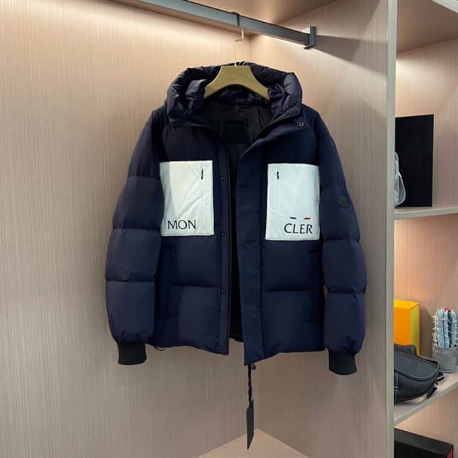 MONCLER AMBOISE SHORT DOWN COAT – MC039