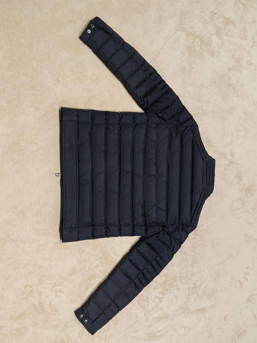 MONCLER AMIOT SHORT DOWN JACKET BLACK – MC091