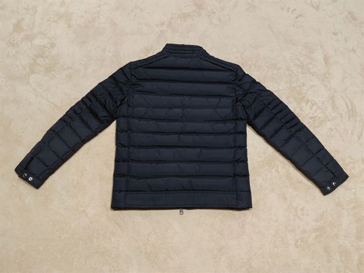MONCLER AMIOT SHORT DOWN JACKET BLACK – MC091