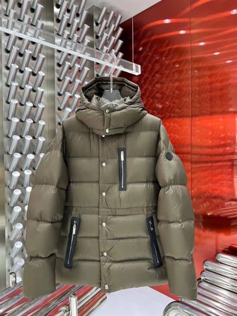 MONCLER BAUGES LEATHER-TRIMMED QUILTED SHELL HOODED DOWN JACKET – MC084