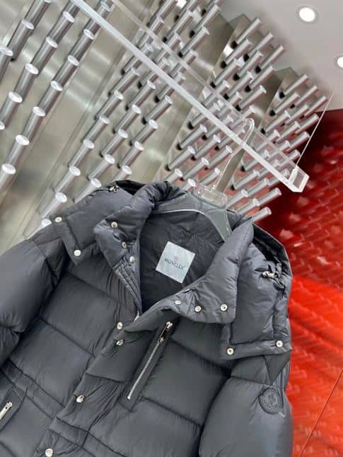 MONCLER BLACK BAUGES LEATHER-TRIMMED DOWN JACKET – MC083