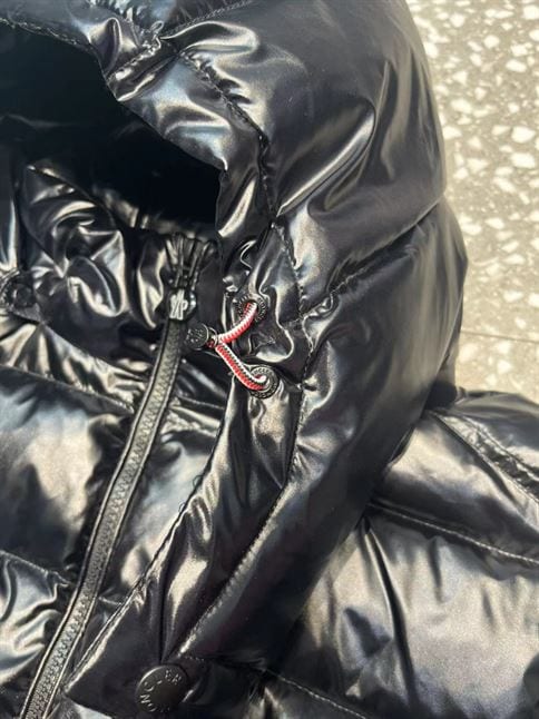 MONCLER BLACK DOWN SAULX PUFFER JACKET – MC025