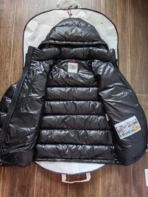 MONCLER BLACK WOLLASTONA DOWN JACKET – MC081