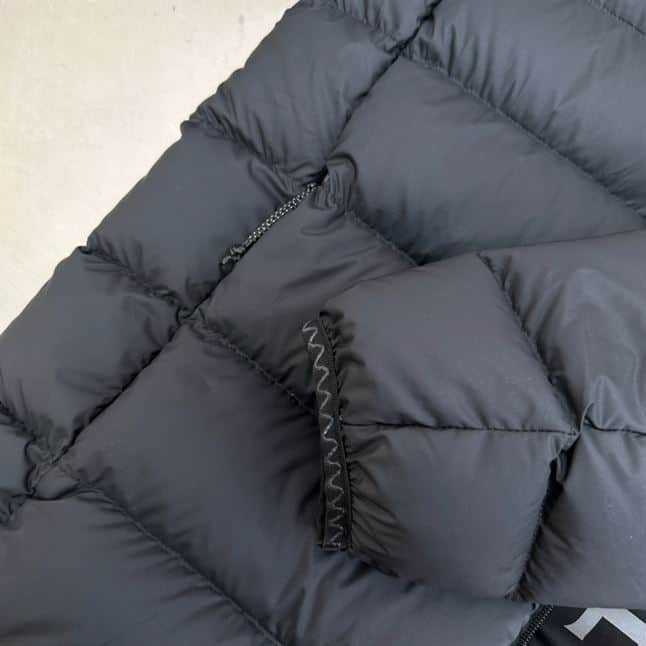 MONCLER CERCES DOWN JACKET – MC060