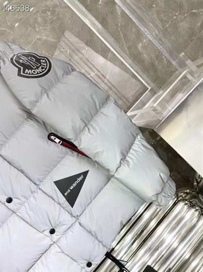 MONCLER COAT – MC115