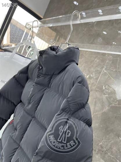 MONCLER COAT – MC116