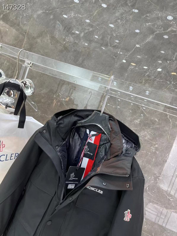 MONCLER COAT – MC121