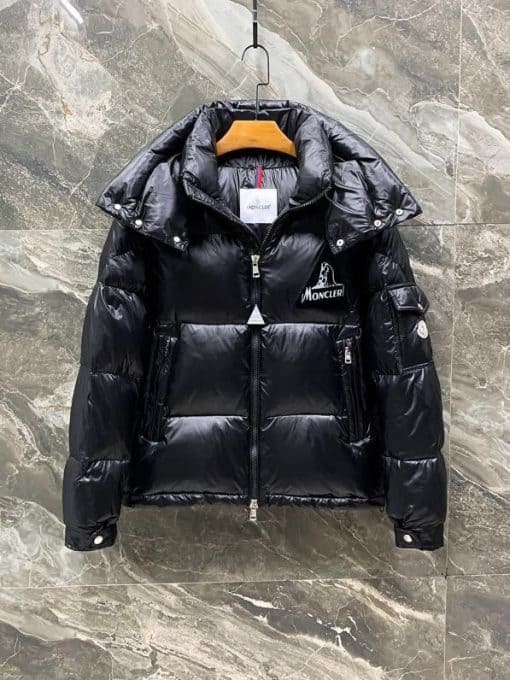 MONCLER COAT – MC122