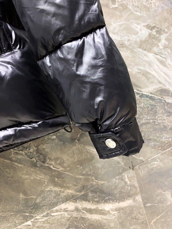 MONCLER COAT – MC122
