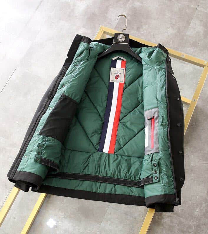 MONCLER COAT – MC126