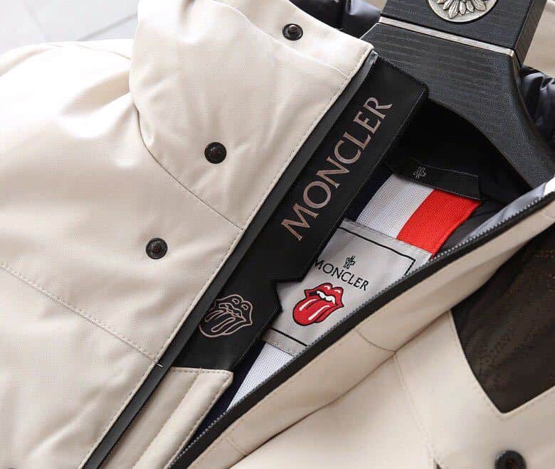 MONCLER COAT – MC127