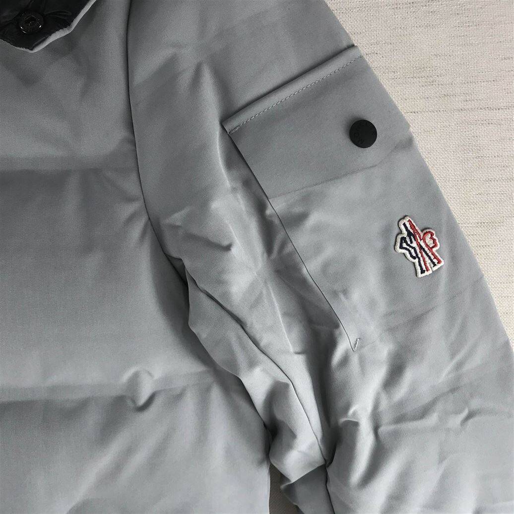 MONCLER COAT – MC134