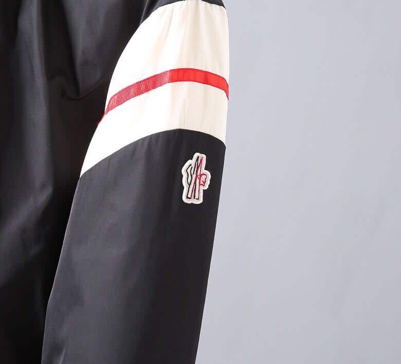 MONCLER COAT – MC140