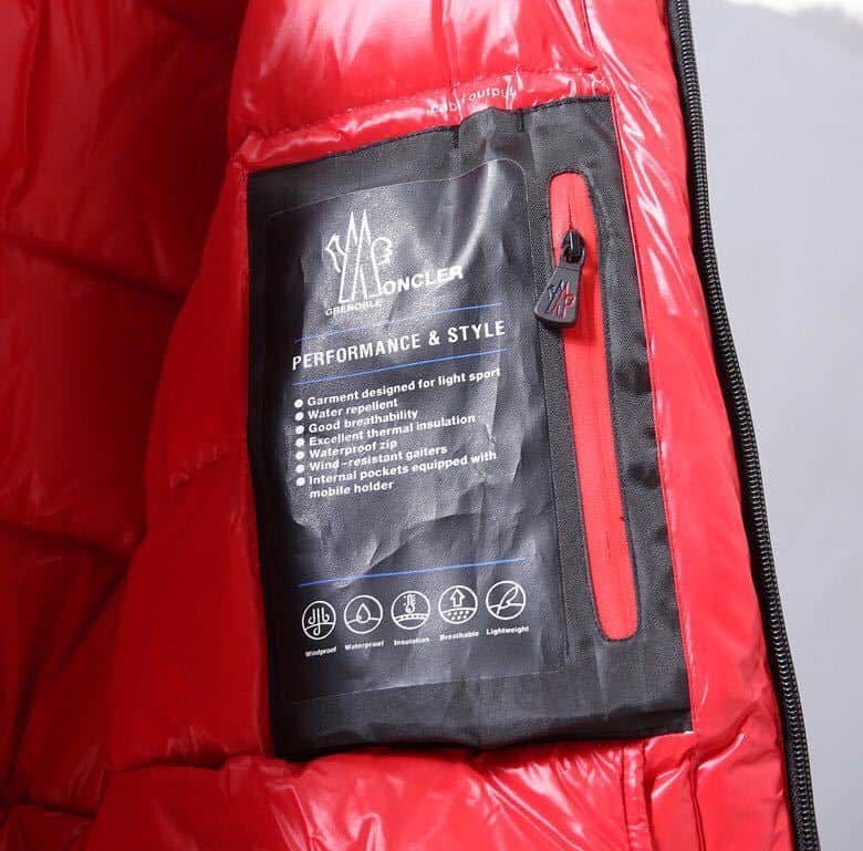 MONCLER COAT – MC140