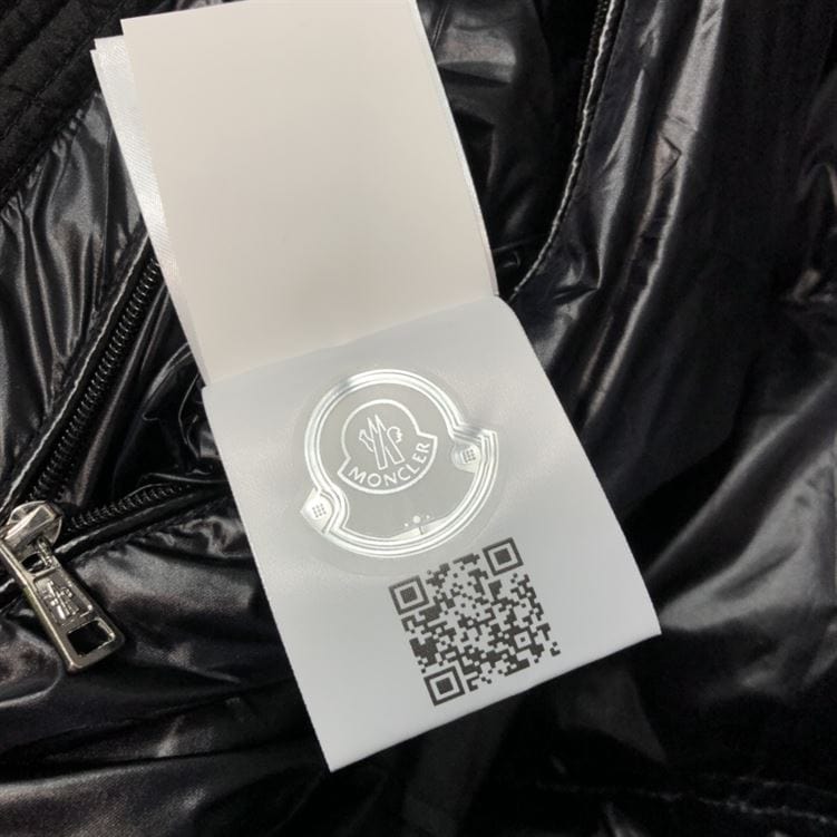 MONCLER COAT FOR MEN – MC003