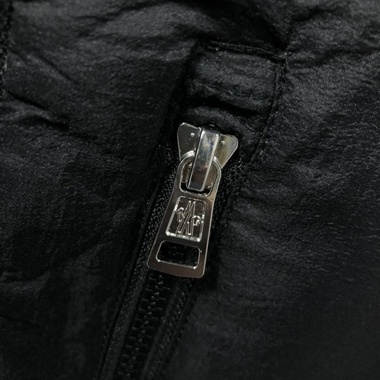 MONCLER COAT FOR MEN – MC003