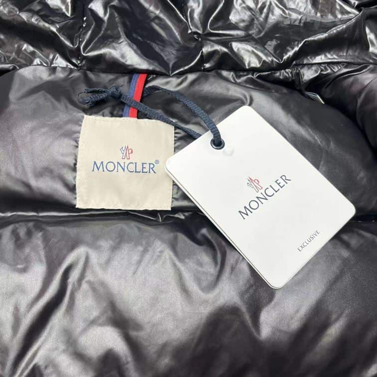 MONCLER COAT FOR MEN – MC005