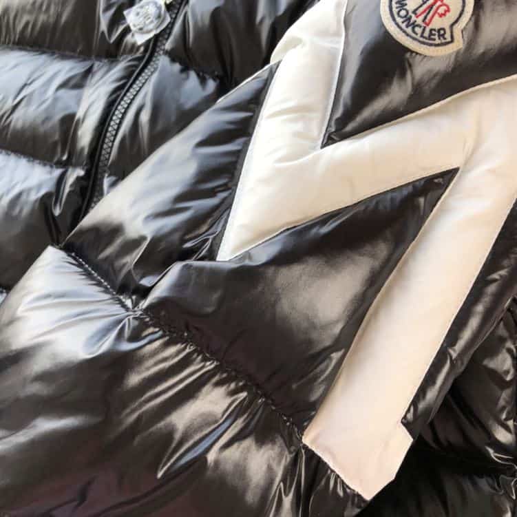 MONCLER COAT FOR MEN – MC006