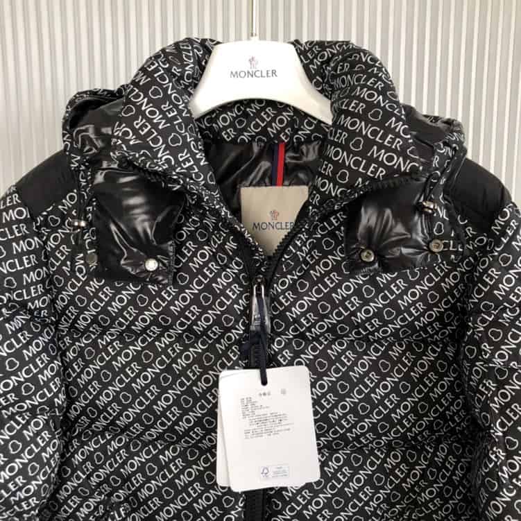 MONCLER COAT FOR MEN – MC007