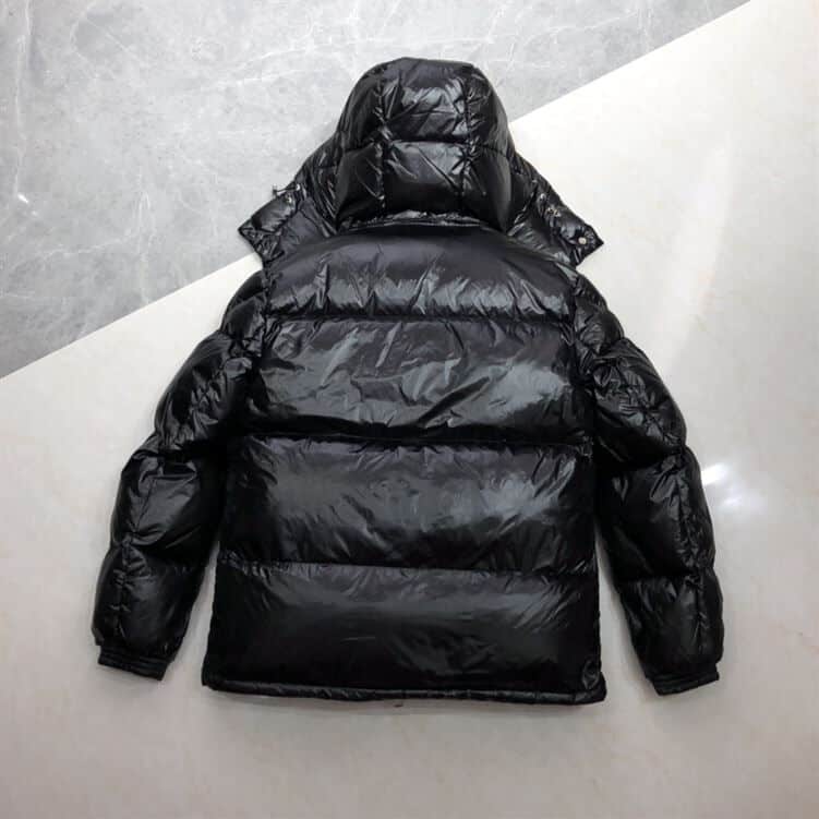 MONCLER COAT FOR MEN – MC008