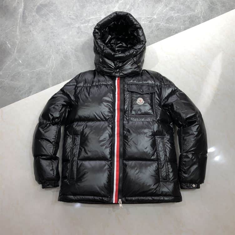 MONCLER COAT FOR MEN – MC008
