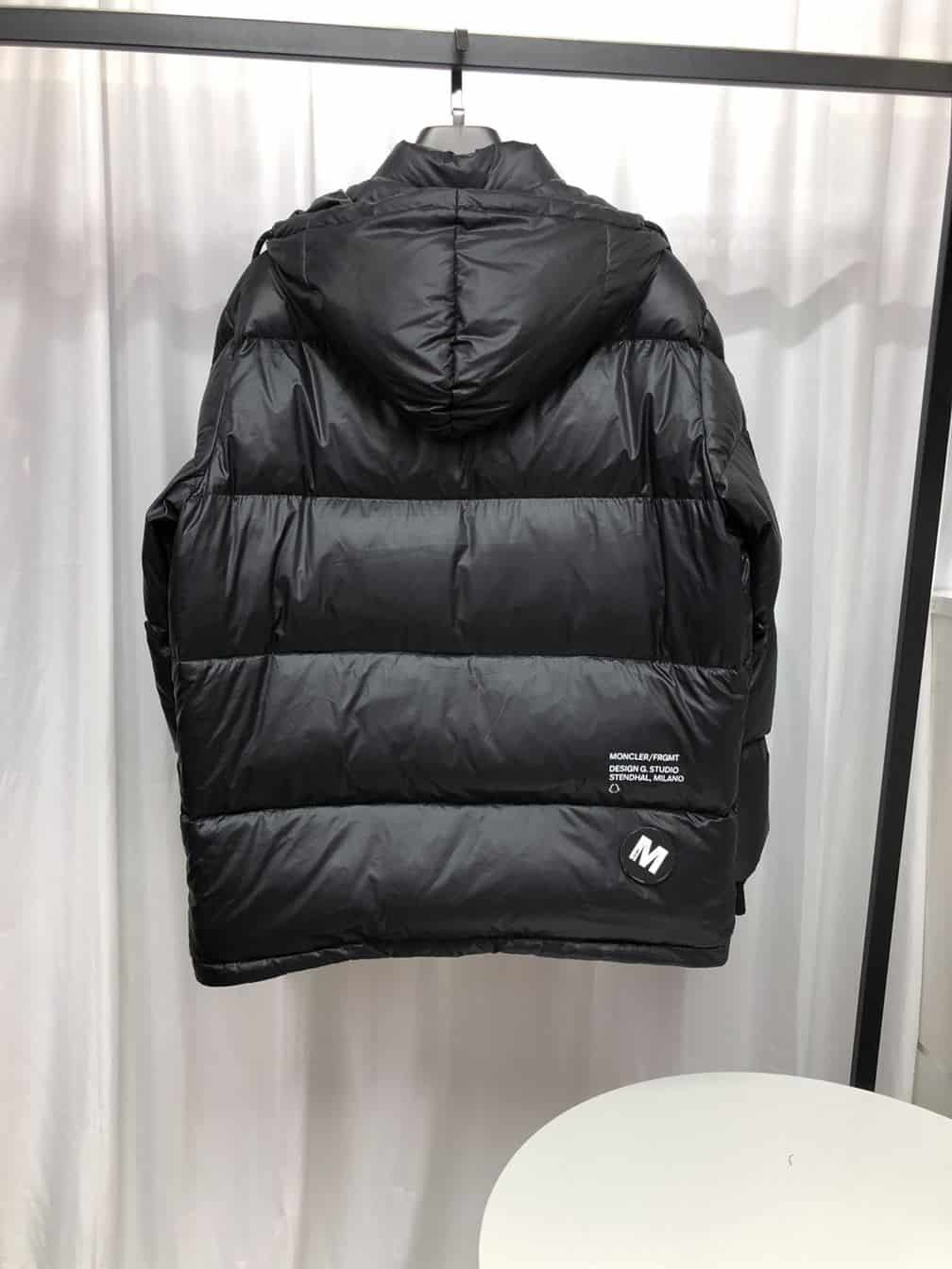MONCLER COAT FOR MEN – MC010