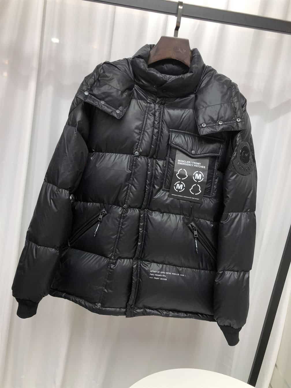 MONCLER COAT FOR MEN – MC010