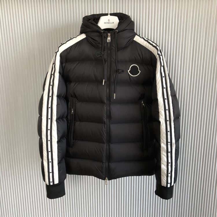 MONCLER COAT FOR MEN – MC011