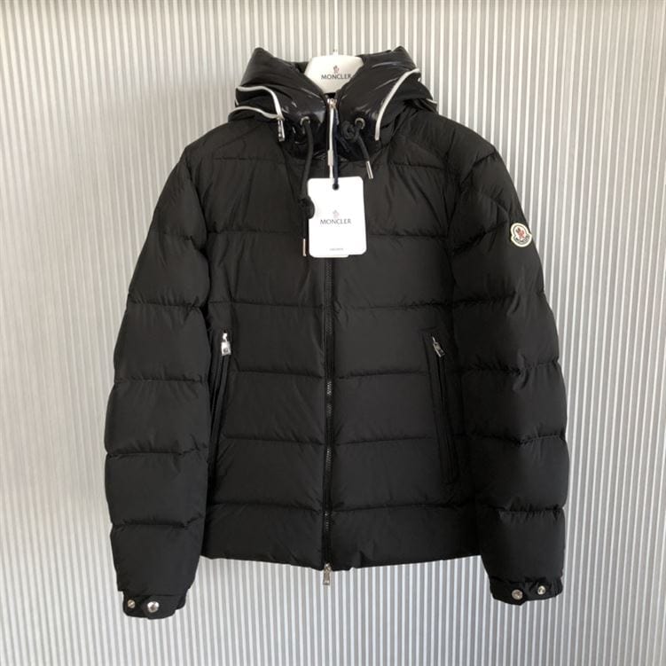 MONCLER COAT FOR MEN – MC012