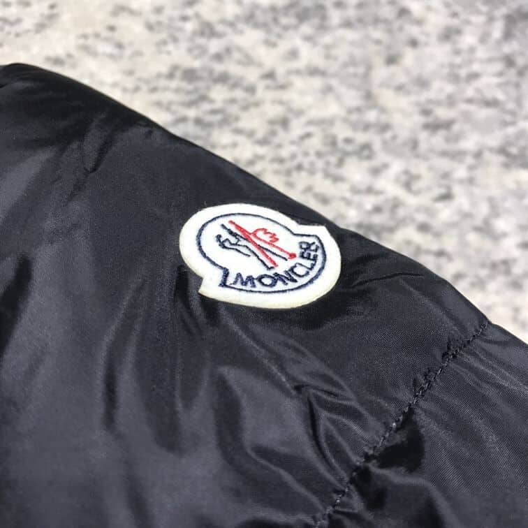 MONCLER COAT FOR MEN – MC013