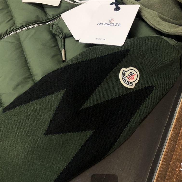 MONCLER DOWN FRONT FULL ZIP CARDIGAN GREEN – MC097