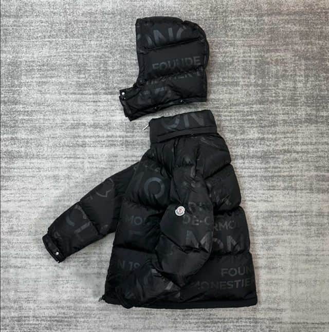 MONCLER DOWN JACKET – MC023