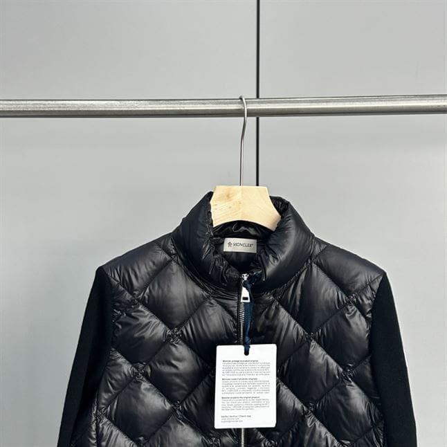MONCLER DOWN PUFFER WOOL CARDIGAN – MC031