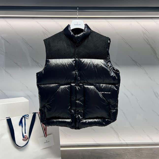 MONCLER GENIUS 7 MONCLER FRAGMENT OSTEEN VEST BLACK – MC030