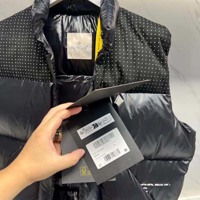 MONCLER GENIUS 7 MONCLER FRAGMENT OSTEEN VEST BLACK – MC030